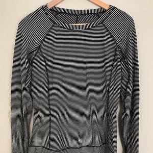 Lululemon long sleeve top, size 8